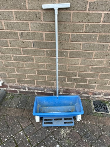 Grass seed spreader removable - spreader,