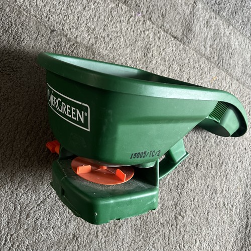 Spreader hand held - hand, held,